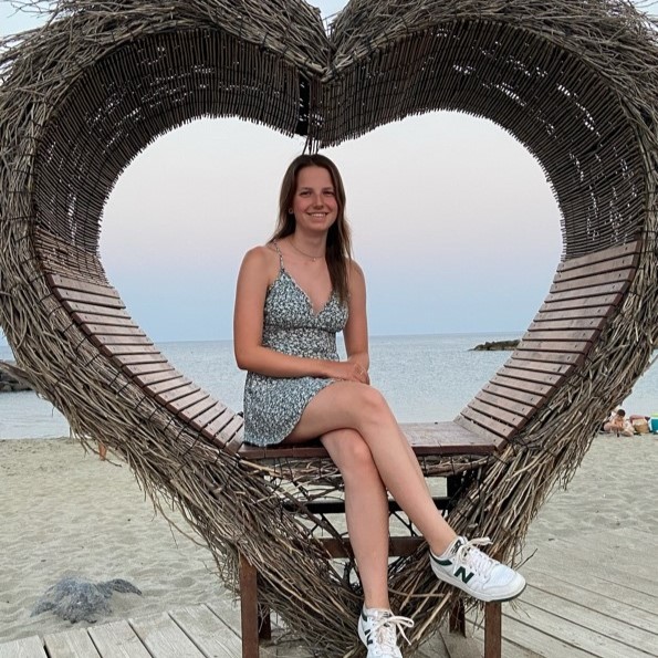 Julia_photo.jpg